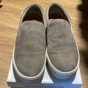 Steve Madden grey suede slip on 8.5